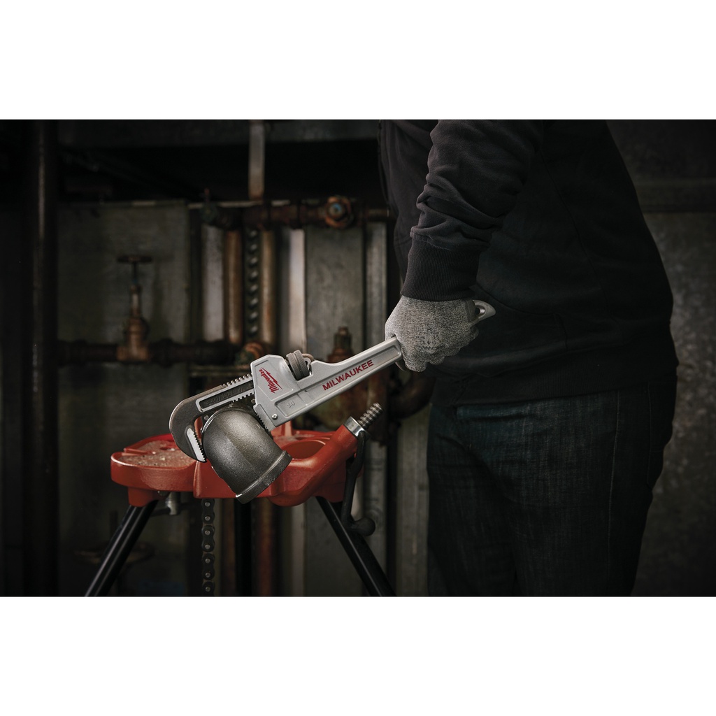 Klucze_nastawne_do_rur_Milwaukee_14"_Aluminium_Pipe_Wrench_1