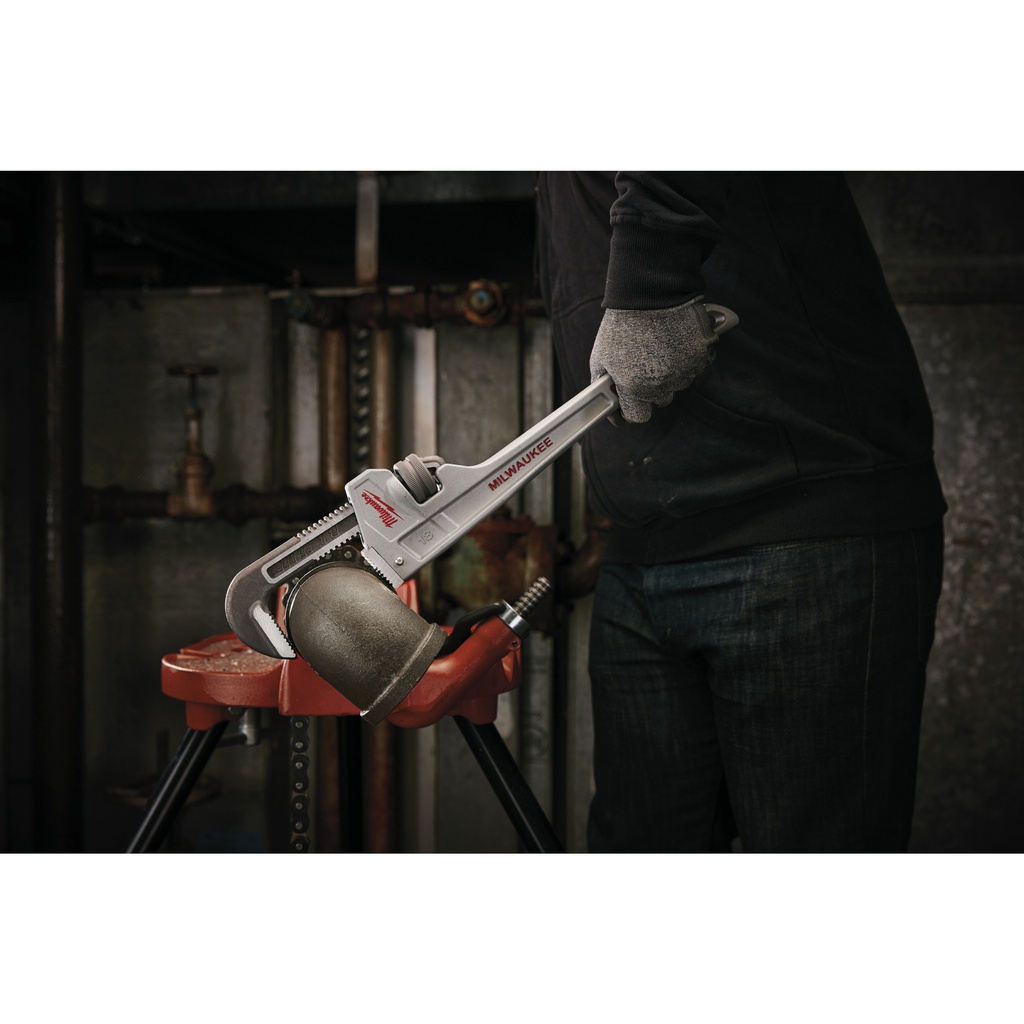 Klucze_nastawne_do_rur_Milwaukee_18"_Aluminium_Pipe_Wrench_1