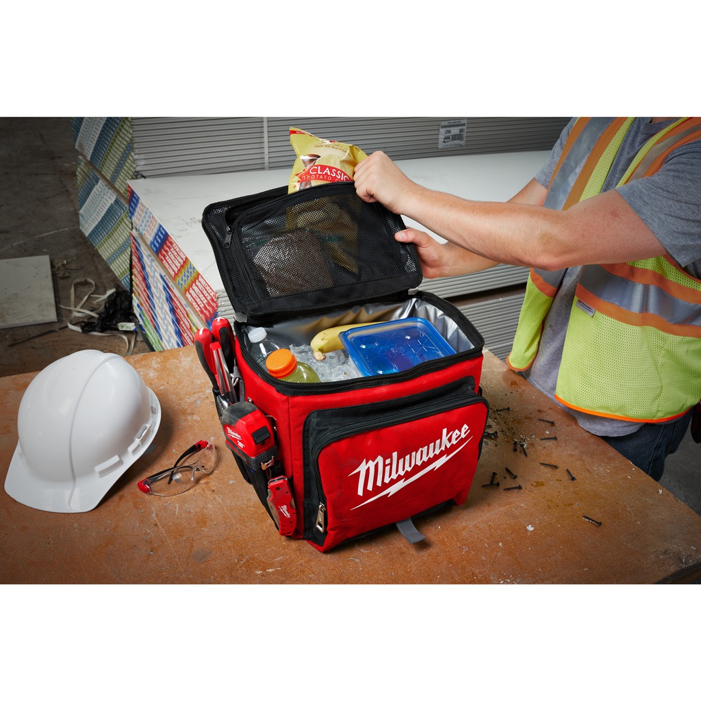 Torba_termoizolacyjna_Milwaukee_Jobsite_Cooler_1