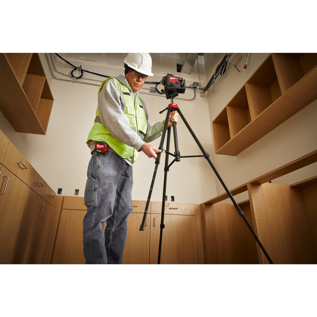 Statyw_1,8_m_do_lasera_Milwaukee_TRP180_2