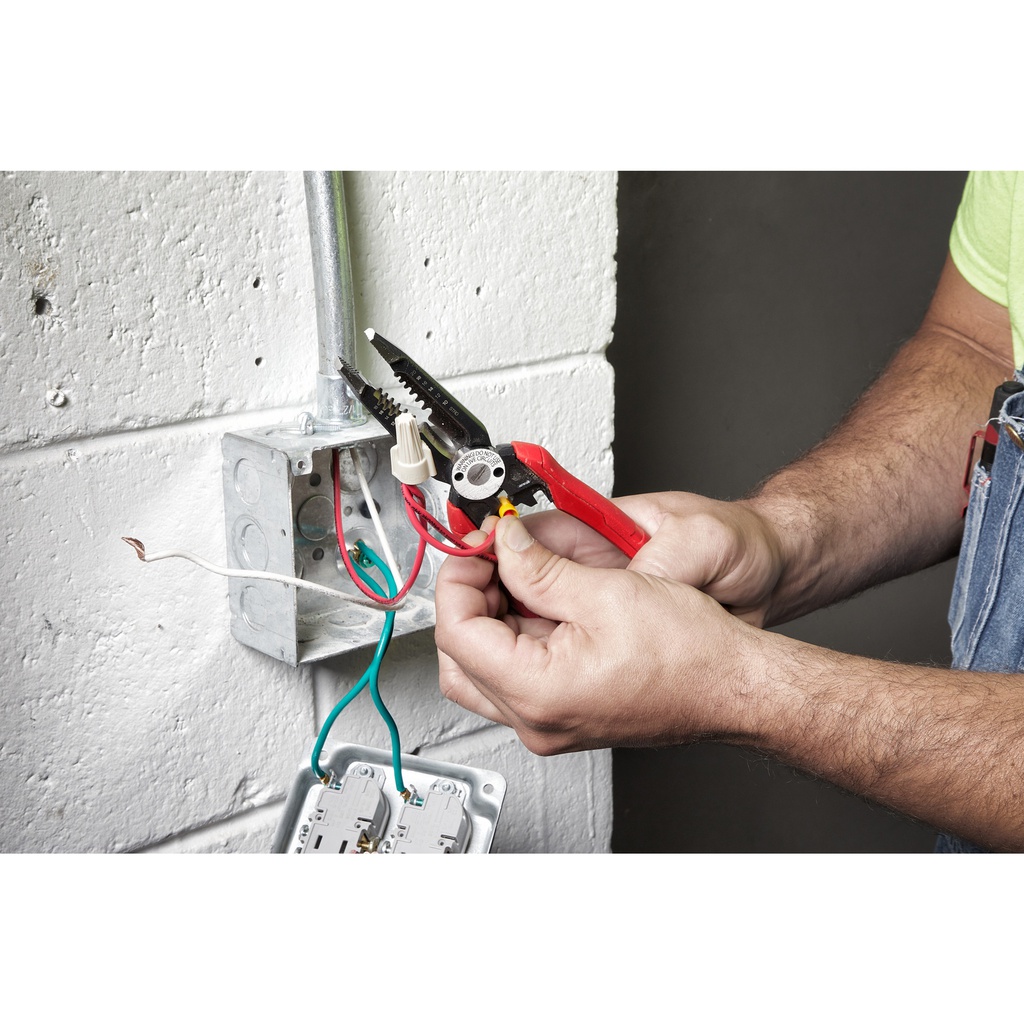 Szczypce_wielofunkcyjne_7_w_1_Milwaukee_7_in_1_Combination_Plier_3