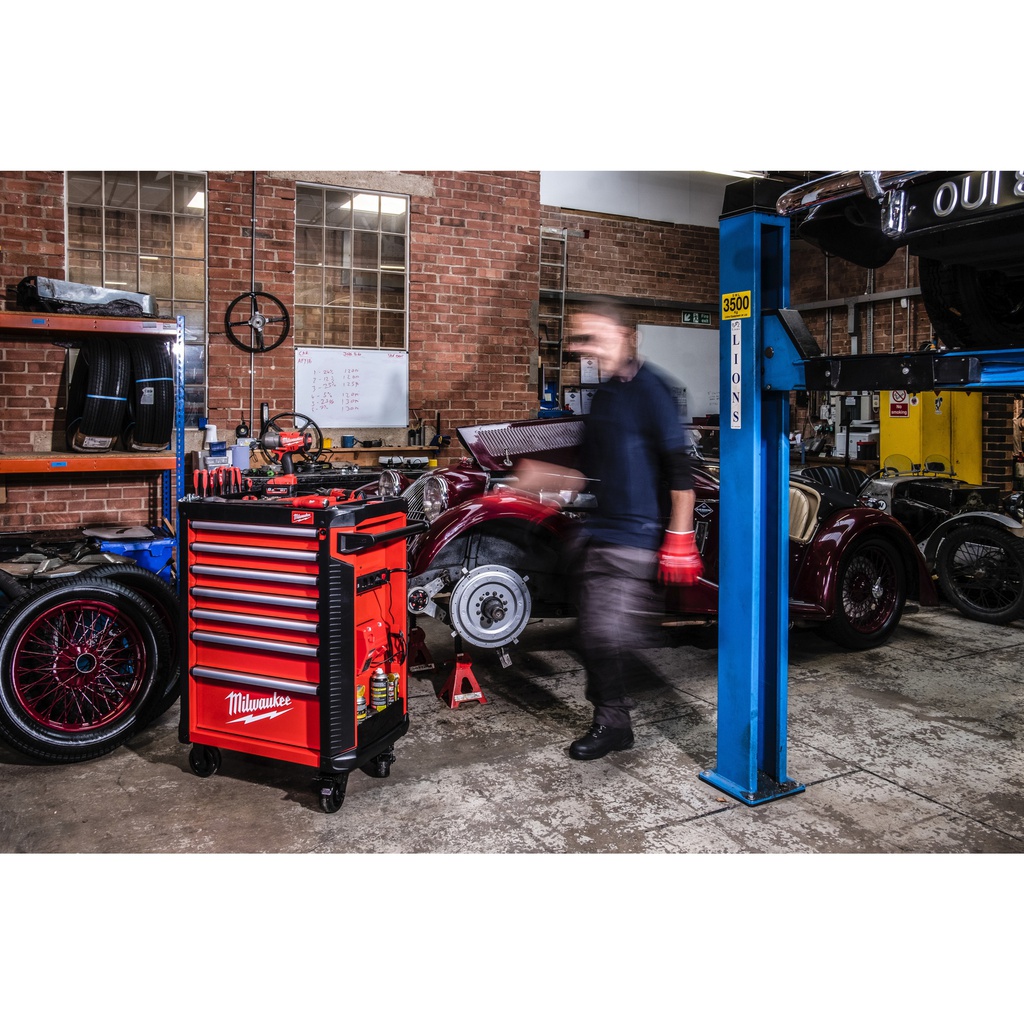 Wózek_narzędziowy_78cm_/_30″_na_kółkach_z_7_szufladami_Milwaukee_SRC30-1_5