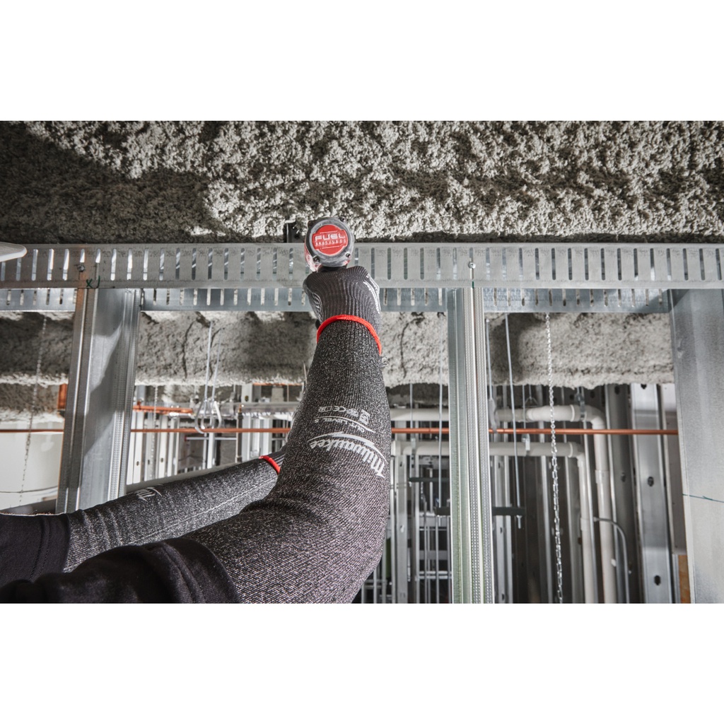 Rękawy_odporne_na_przecięcia_–_poziom_E_Milwaukee_Cut_E_Sleeves_-_40cm_3