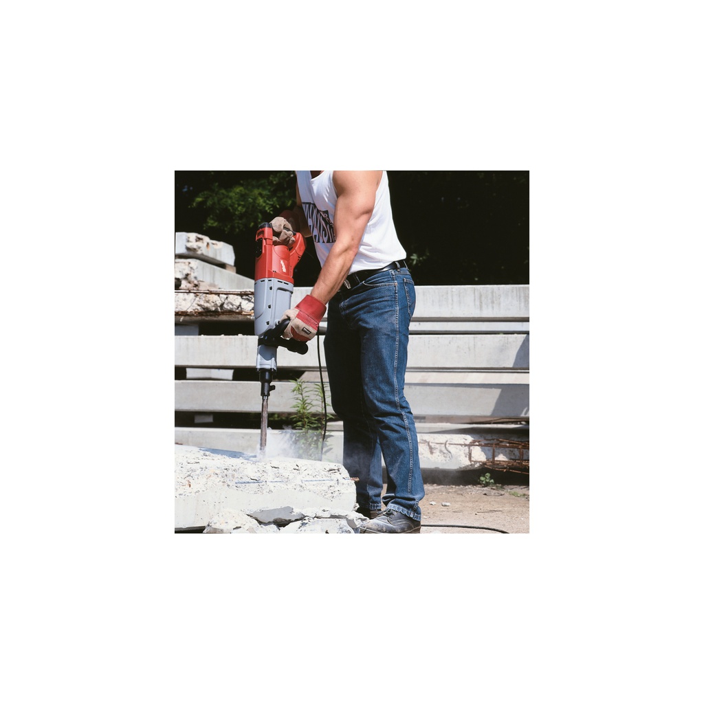 Młot_wyburzeniowy_w_klasie_10_kg_Milwaukee_K_900_K_1