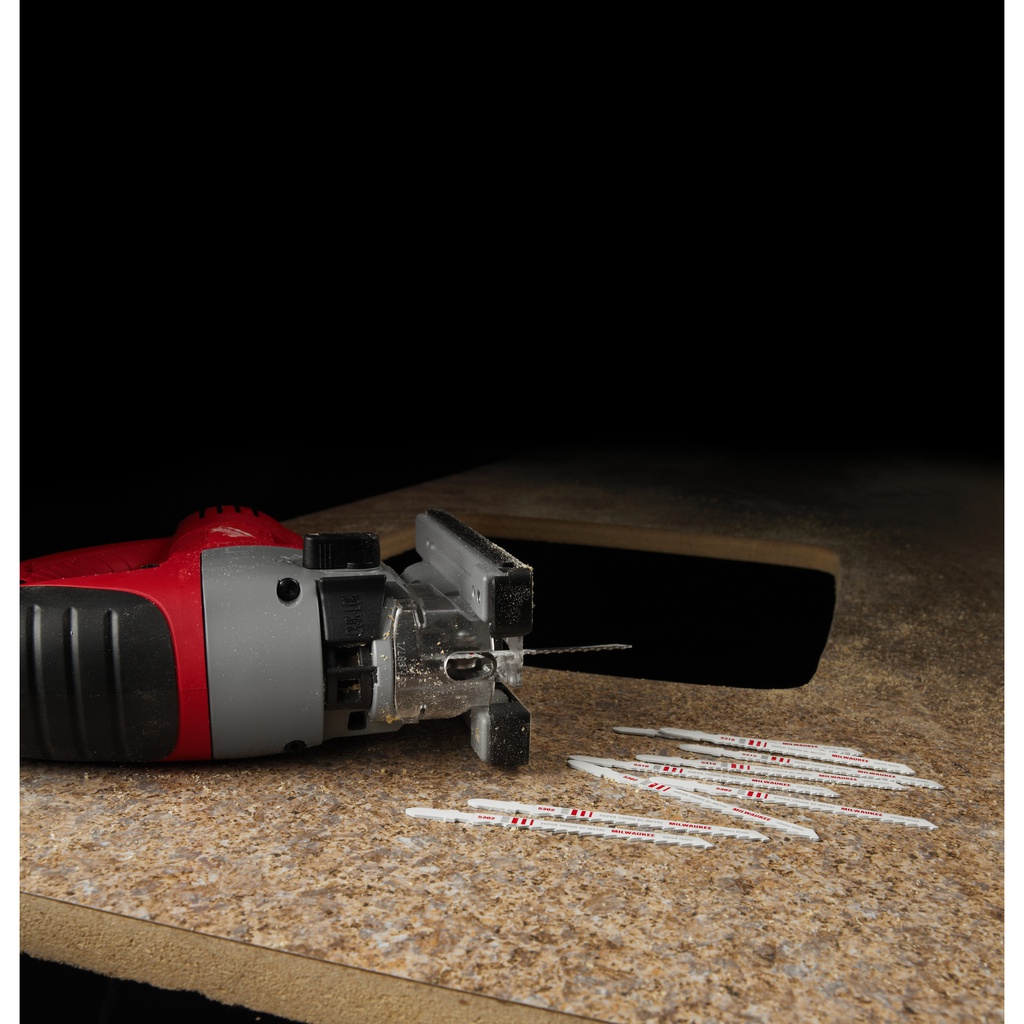 Wyrzynarka_z_uchwytem_żelazkowym_Milwaukee_JSPE_135_TX_4