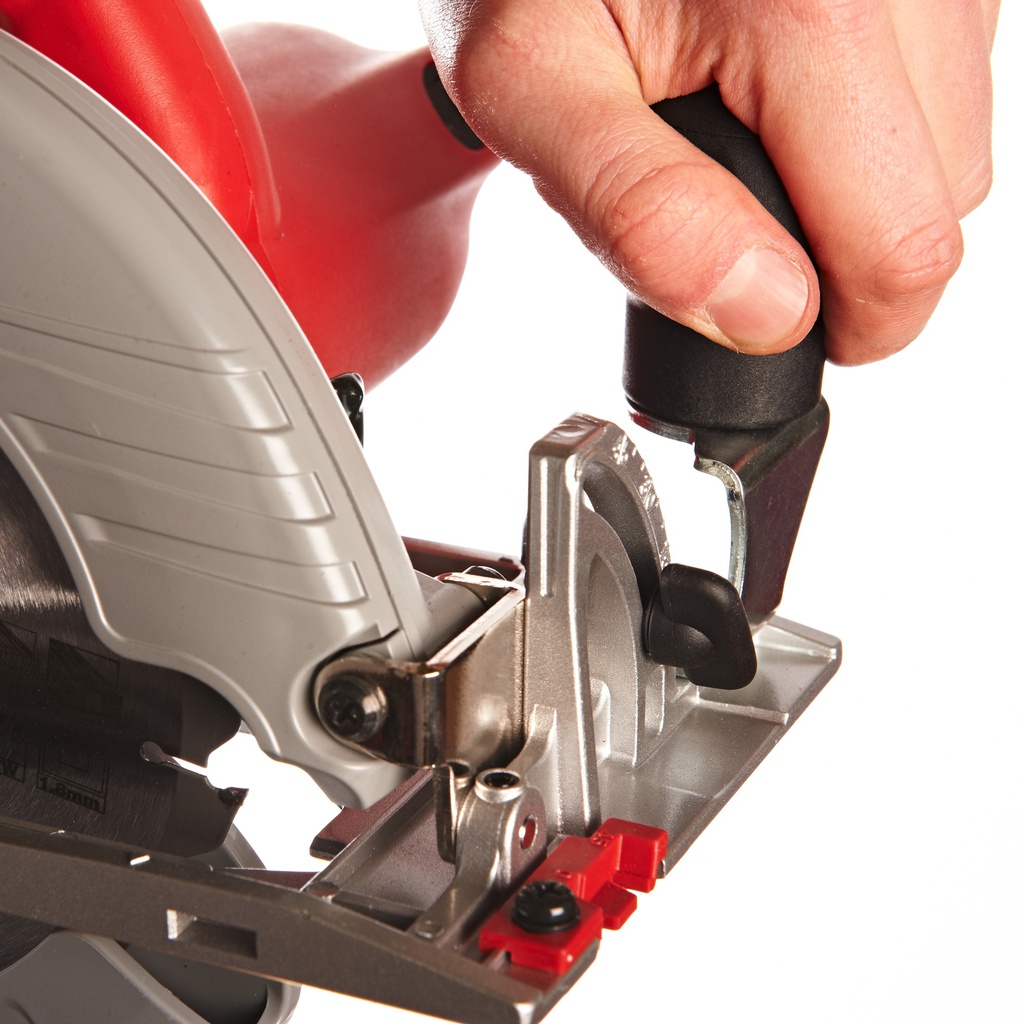 Pilarka_tarczowa_165_mm_(głębokość_cięcia_56_mm)_Milwaukee_CS_55_6