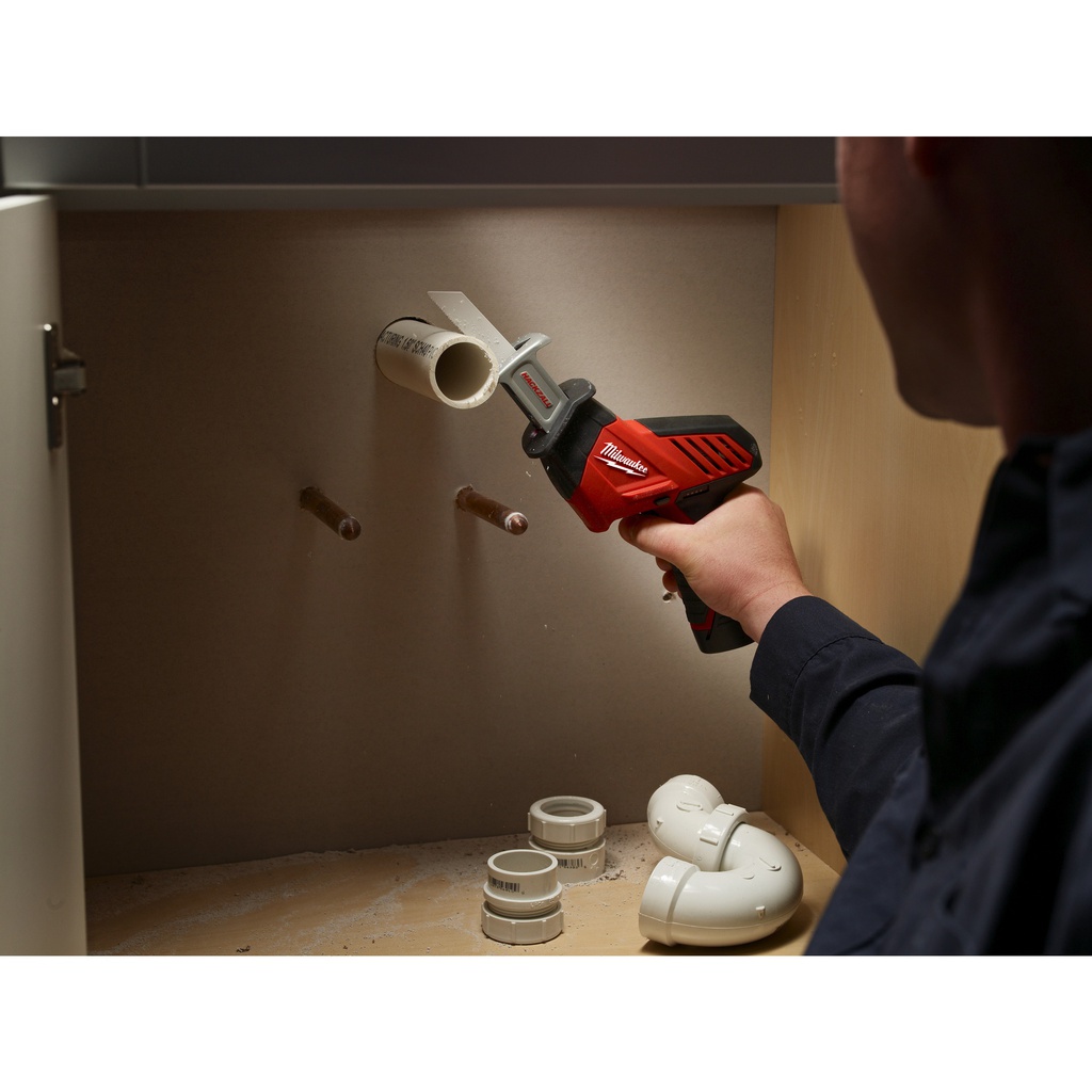 M12™_subkompaktowa_piła_szablasta_hackzall™_Milwaukee_C12_HZ-202C_9