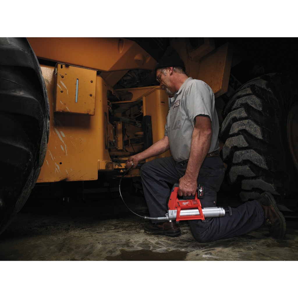 M12™_subkompaktowa_smarownica_Milwaukee_M12_GG-401B_2