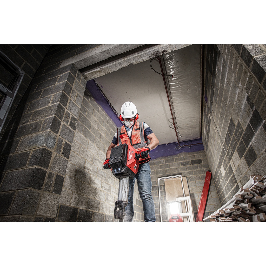 M18™_ONE-KEY™_Lampa_strefowa_LED_Milwaukee_M18_ONESLDP-0_2