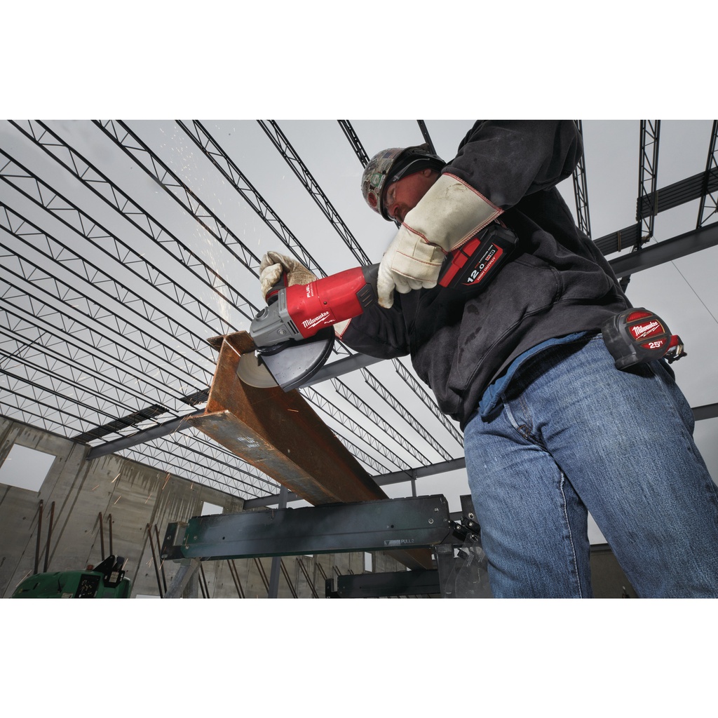 M18_FUEL™_Duża_szlifierka_kątowa_230_mm_z_włącznikiem_łopatkowym_Milwaukee_M18_FLAG230XPDB-121C_14