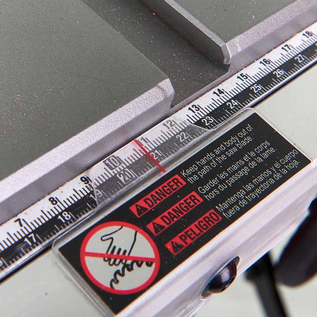 M18_FUEL™_ONE-KEY™_Stołowa_pilarka_tarczowa_Milwaukee_M18_FTS210-0_2