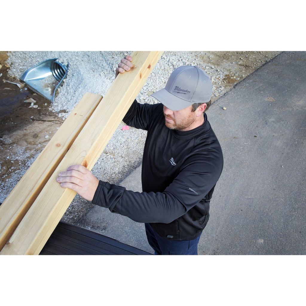 Podgrzewana_koszulka_akumulatorowa_WORKSKIN™_z_USB_Milwaukee_L4_HBLB-301XL_2