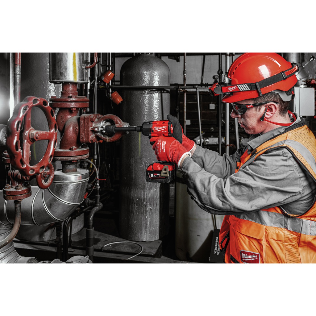 M18_FUEL™_Klucz_udarowy_1/2˝_o_średnim_momencie_obrotowym_z_pierścieniem_ciernym_Milwaukee_M18_FMTIW2F12-502X_7