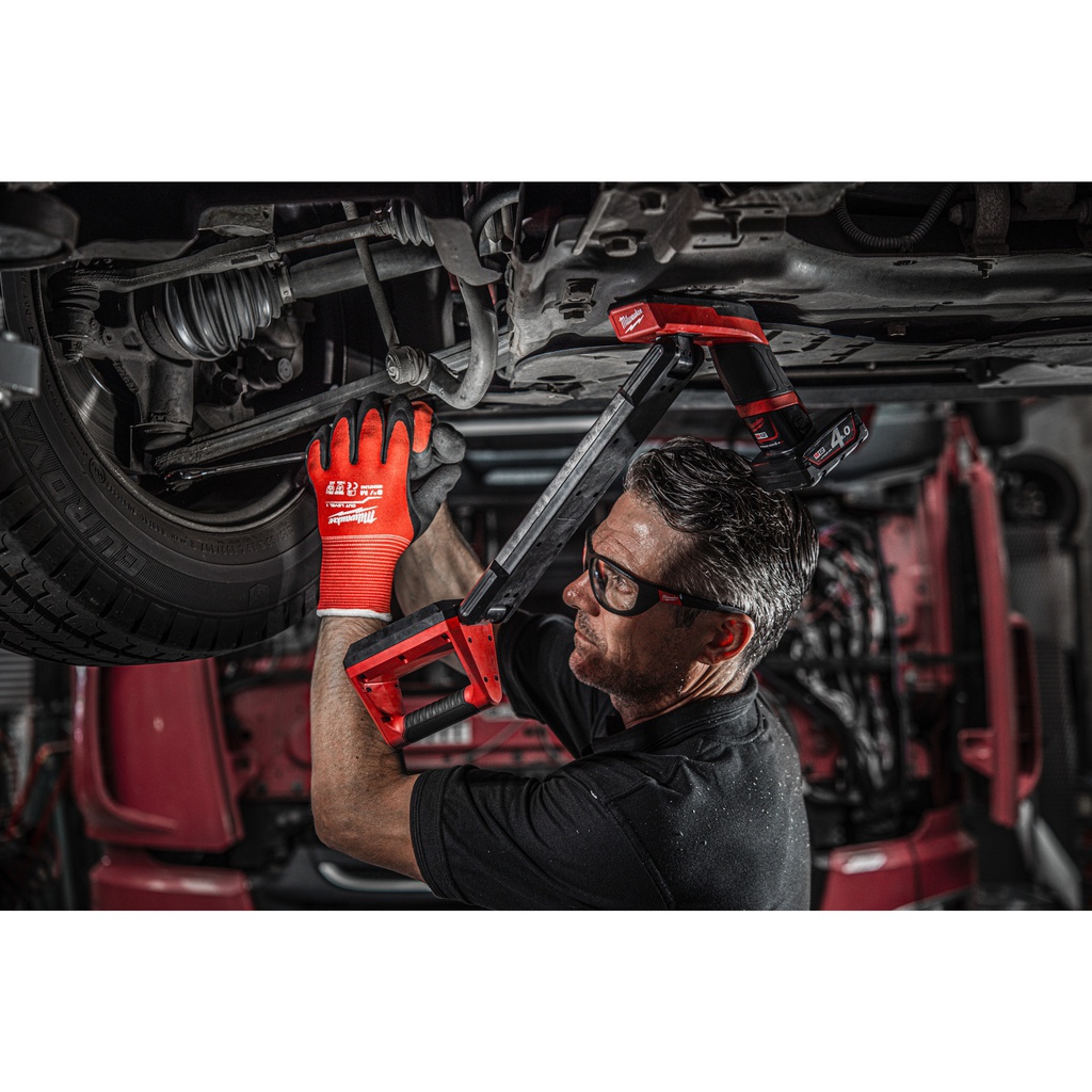 M12™_Oświetlenie_podwozia_Milwaukee_M12_UCL-0_11