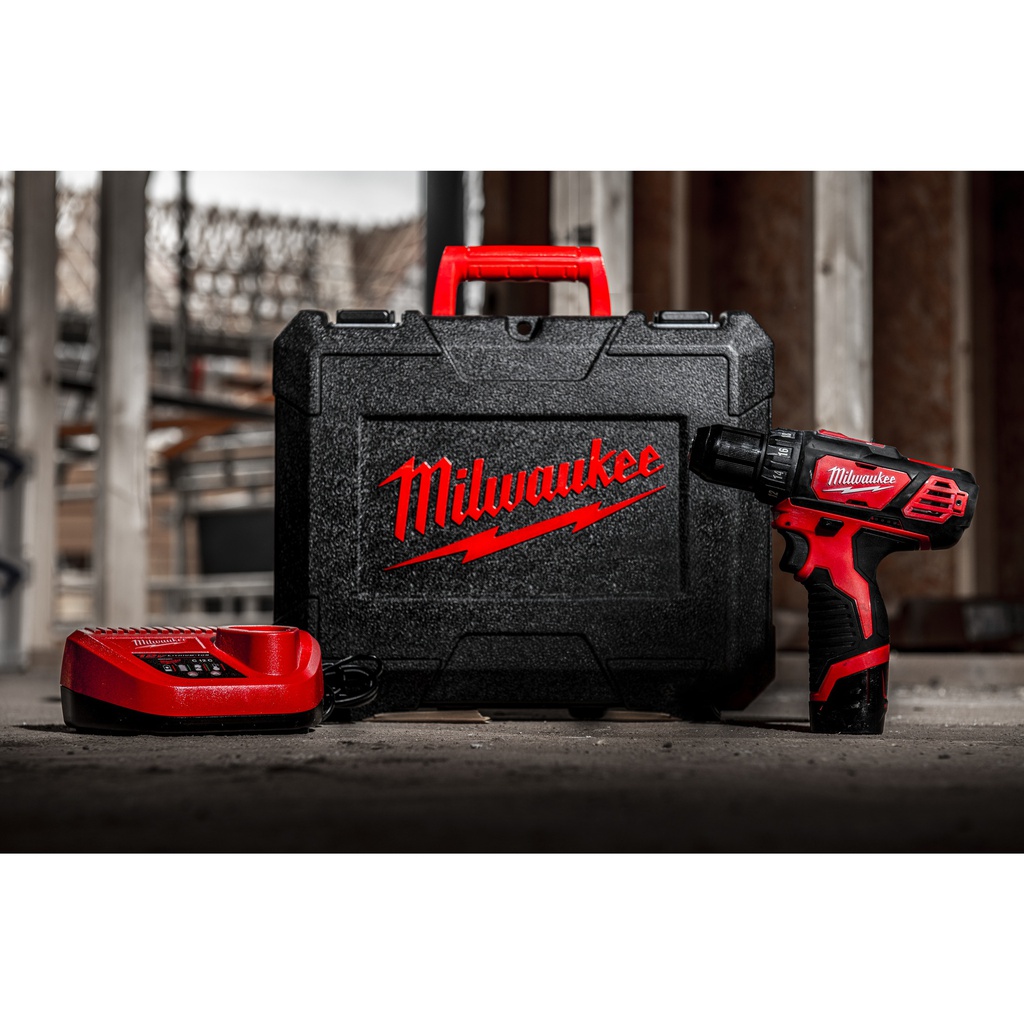 M12™_subkompaktowa_wiertarko-wkrętarka_Milwaukee_M12_BDD-201C_3