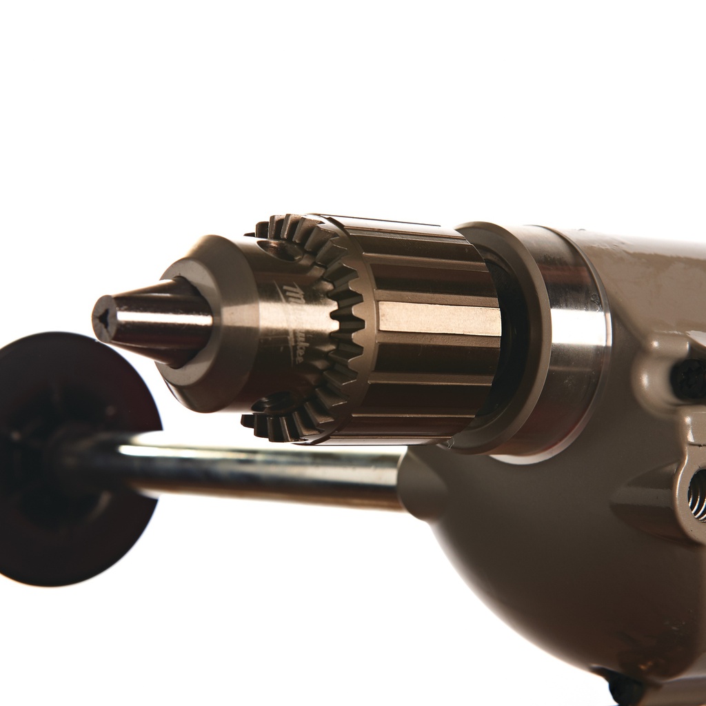 1-biegowa_wiertarka_o_mocy_825W_Milwaukee_HDE_13_RQD_8