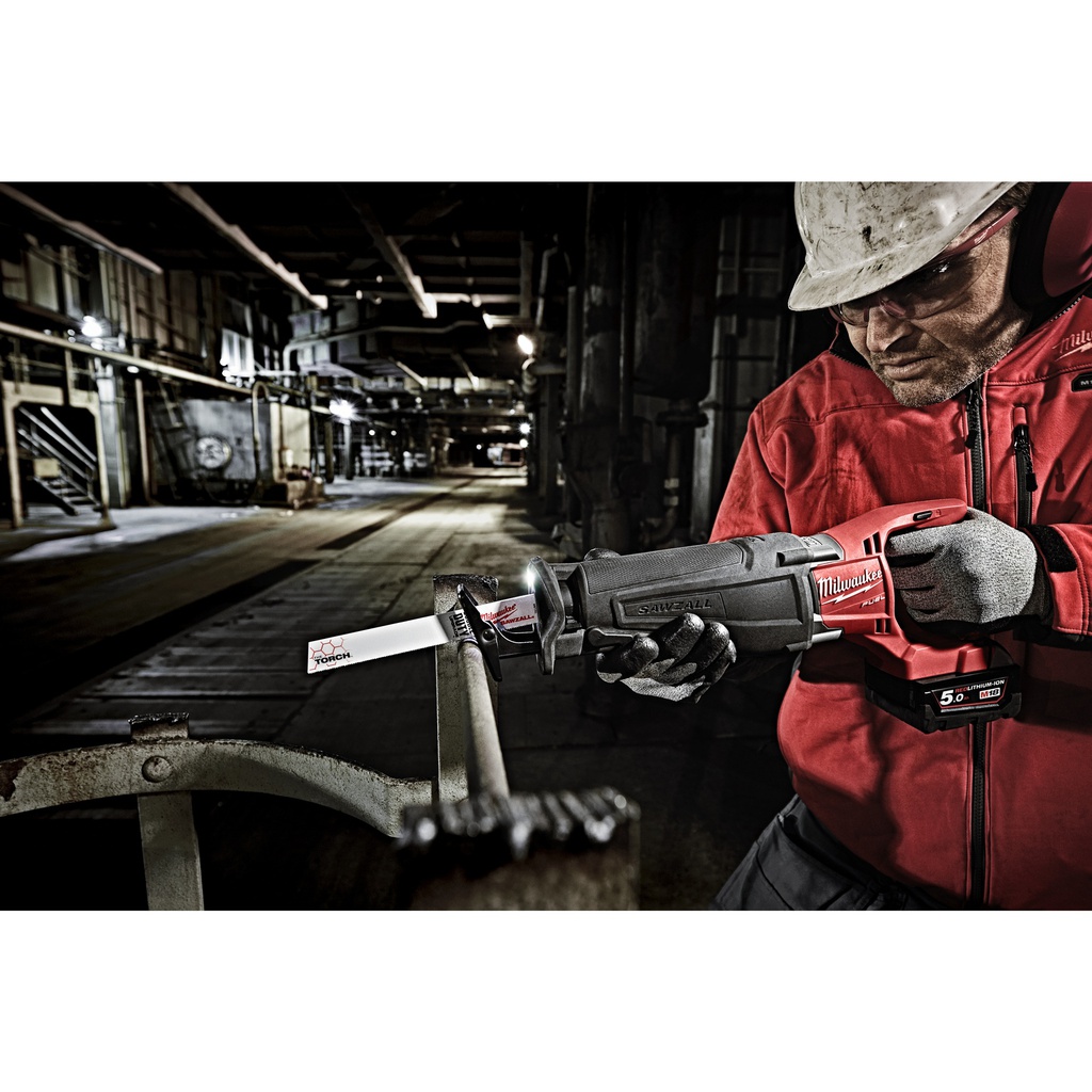 Metal:_prace_przy_dużych_obciążeniach_Milwaukee_TIH_230_x_14_Tpi_-_5_pcs_4