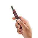 Nożyk_z_łamanym_ostrzem_Milwaukee_Snap_knife_9_mm_4