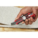 Nożyk_z_łamanym_ostrzem_Milwaukee_Snap_knife_18_mm_2