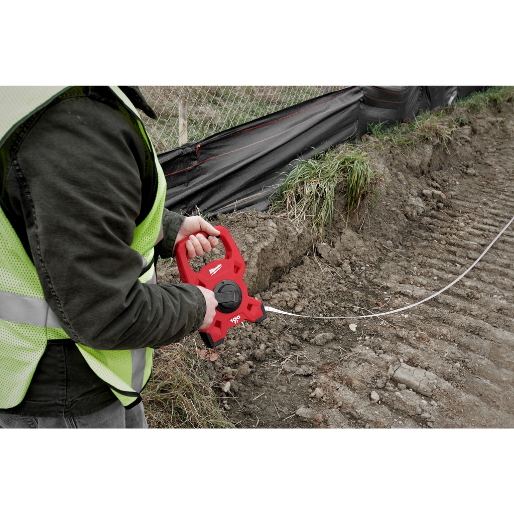 Długie_taśmy_miernicze_z_włókna_szklanego_Milwaukee_LTF30-100_3